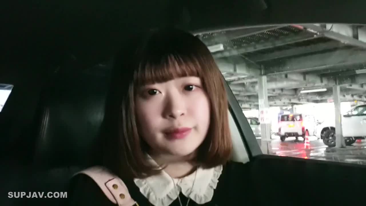 [FC2] 18歲清純可愛妹子，居然被大叔無套內射 FC2-PPV-2872420