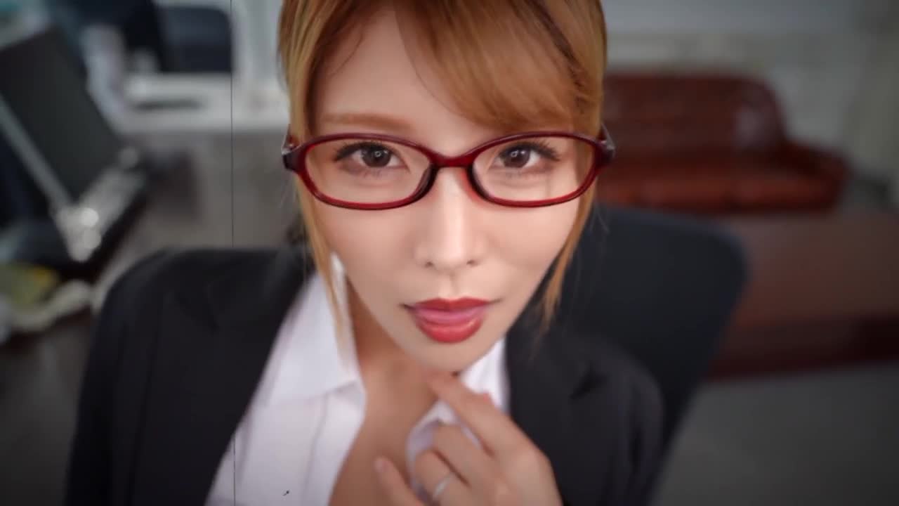 BDSR-49303 一个被女老板虐到晕倒的故事。新村明里 - 新村晶
