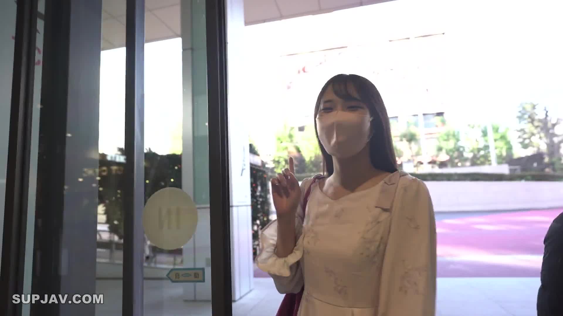 FC2-PPV-3682193 良介队长成为我最好的朋友后，我能够通过培训，但我能够通过培训