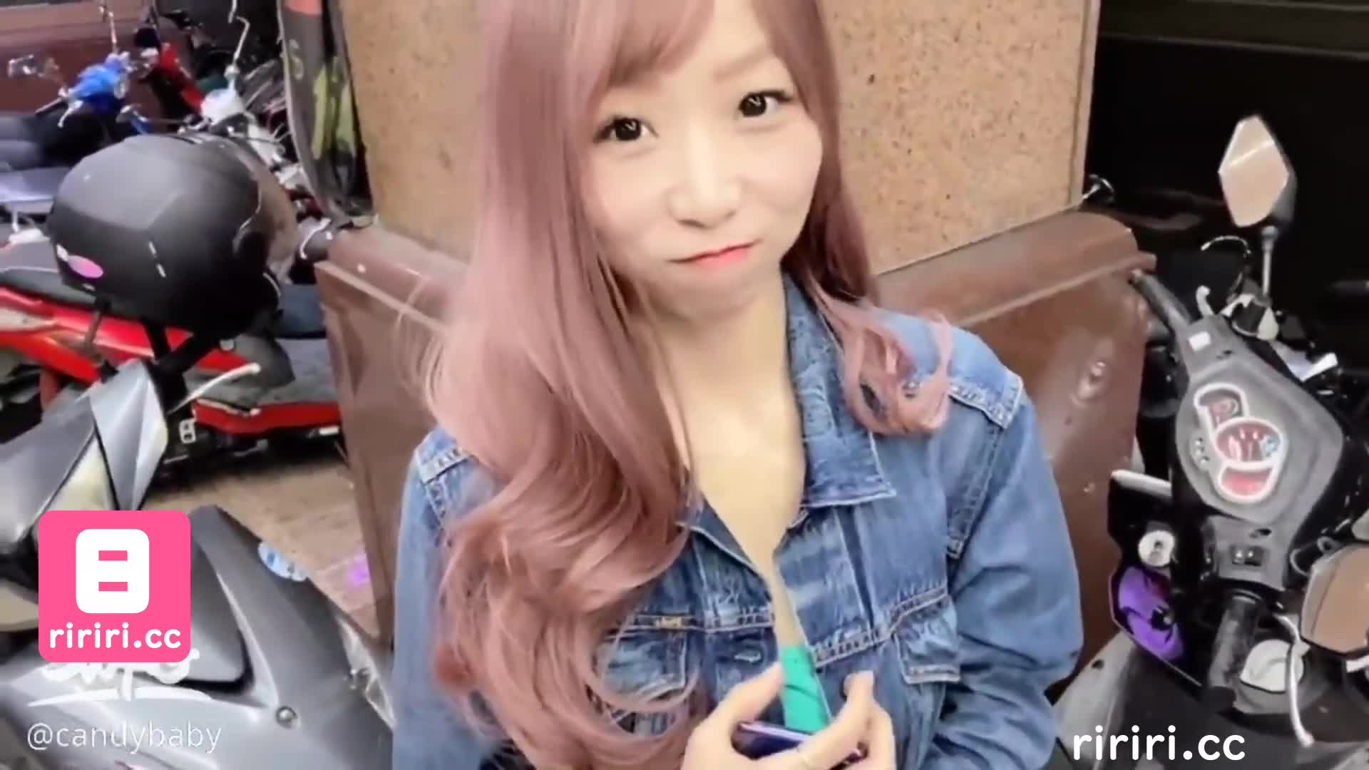 什麼 竟然捕獲野生巨乳主播 見到本人秒硬 她的騷從沒讓我失望
