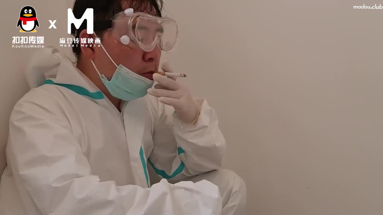 CUS-817 大白特烦恼之白菜换炮2