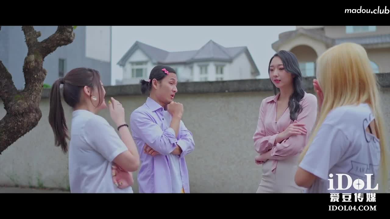 CUS-1871 假冒日本女人勾引宅男