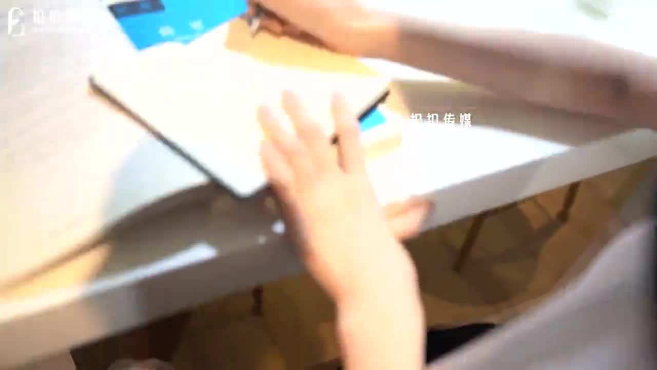 QQOG026 大二学妹勾引家教老师